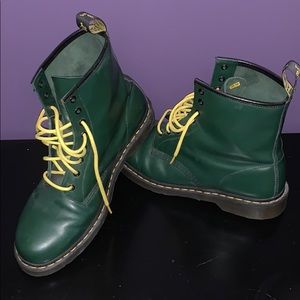 Doc Martens 1450s, hunter green & yellow